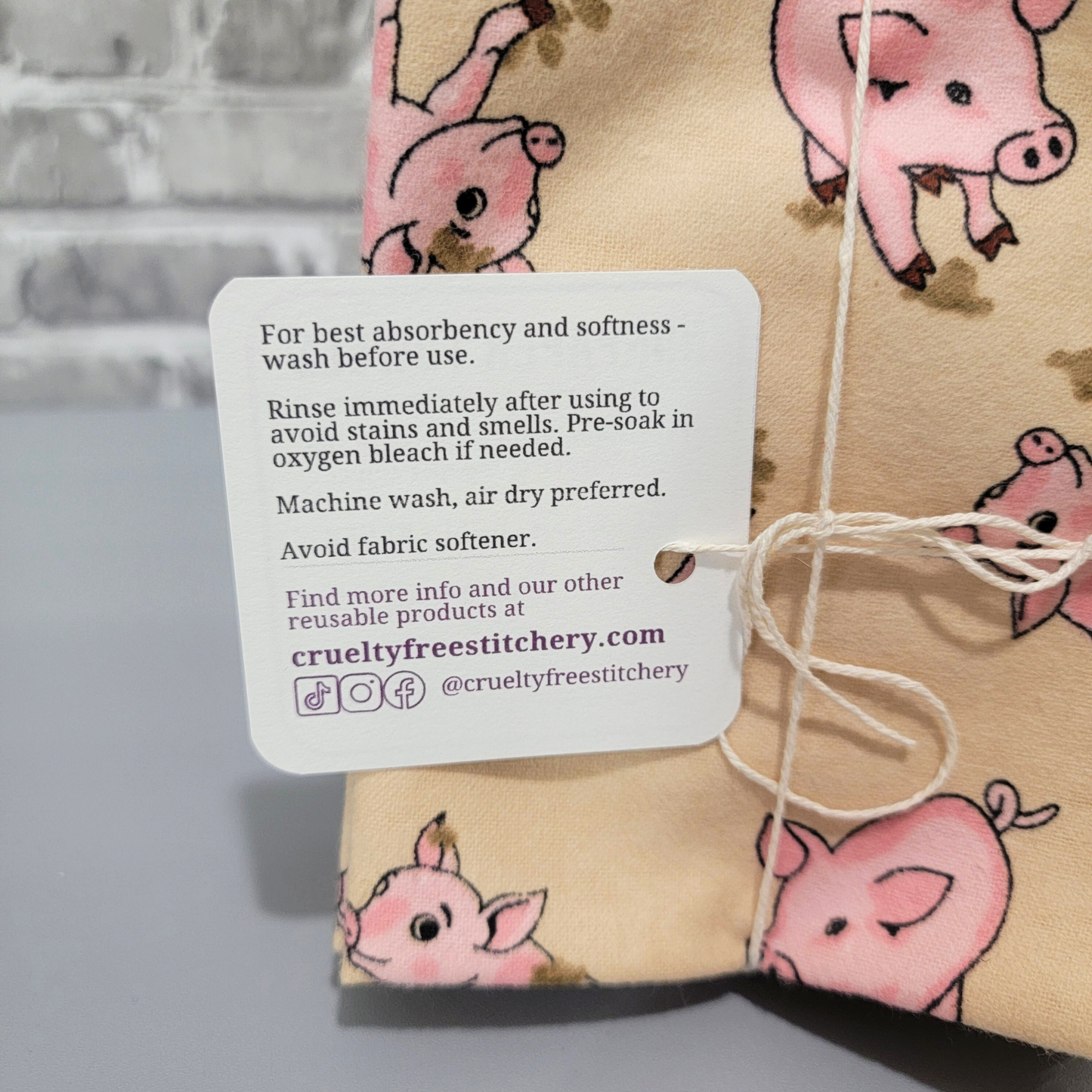 The back of the tag with care instructions. Can be found in the item description.