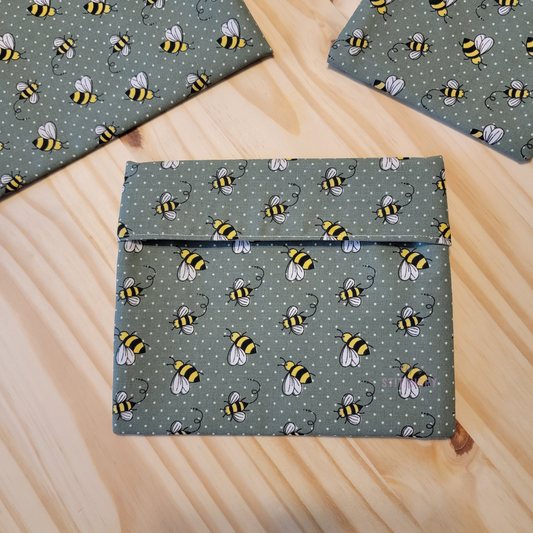 Green Bees Foldover Snack Bag