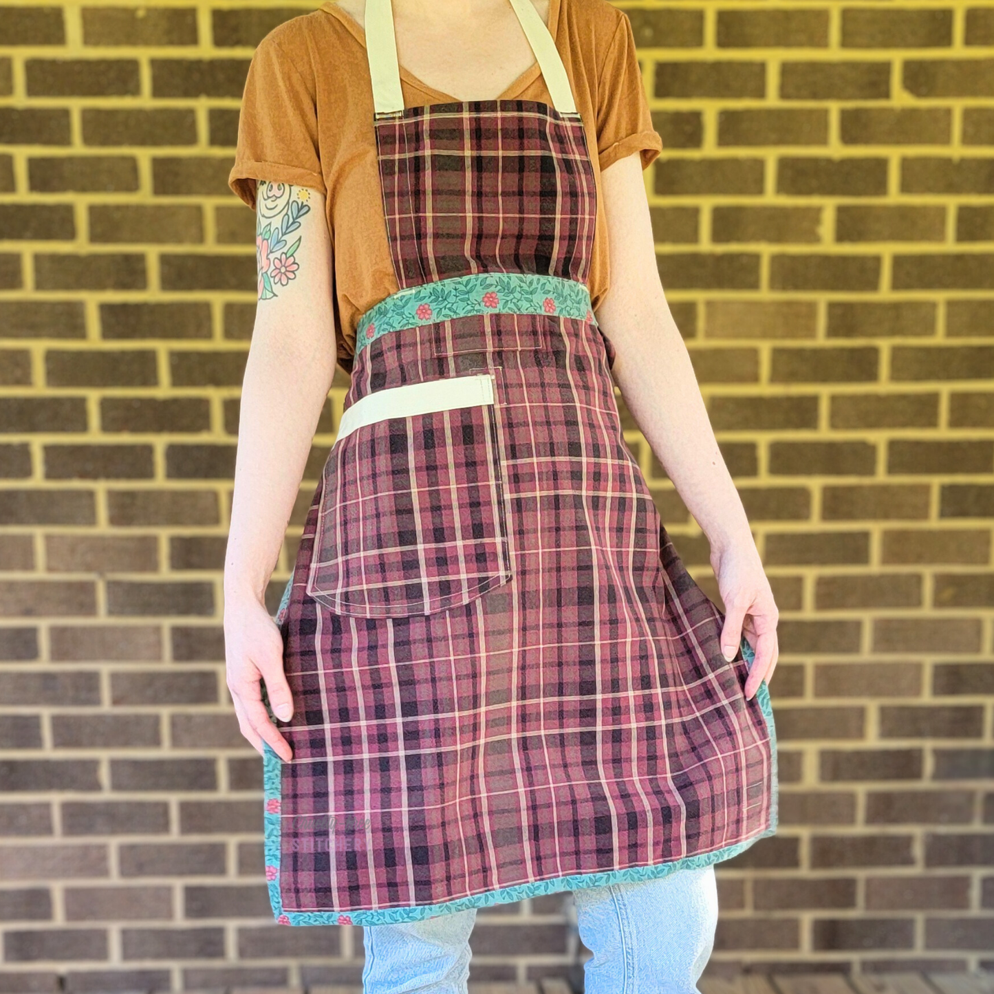 Dark Red Plaid Straight Front Apron (XS-M)