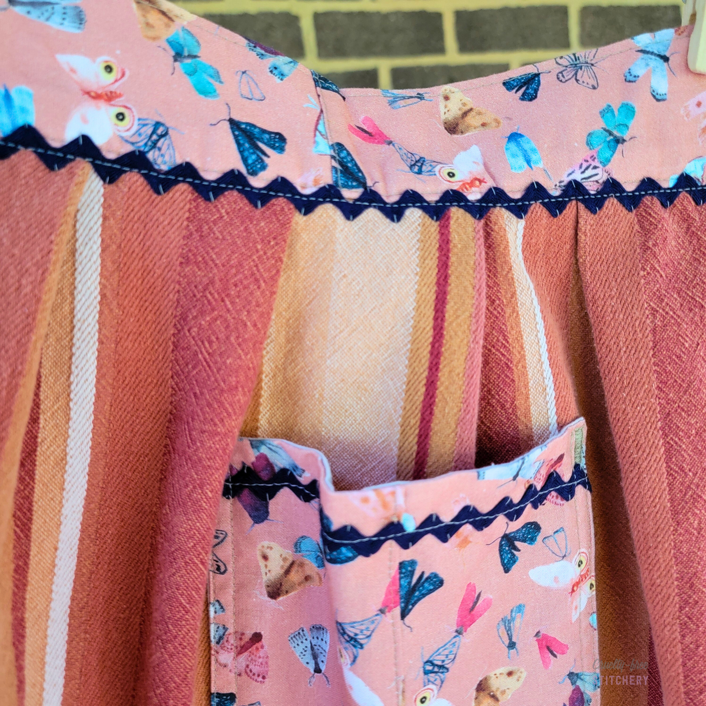 Orange Stripe Half Apron Navy Rick Rack (L-XL)
