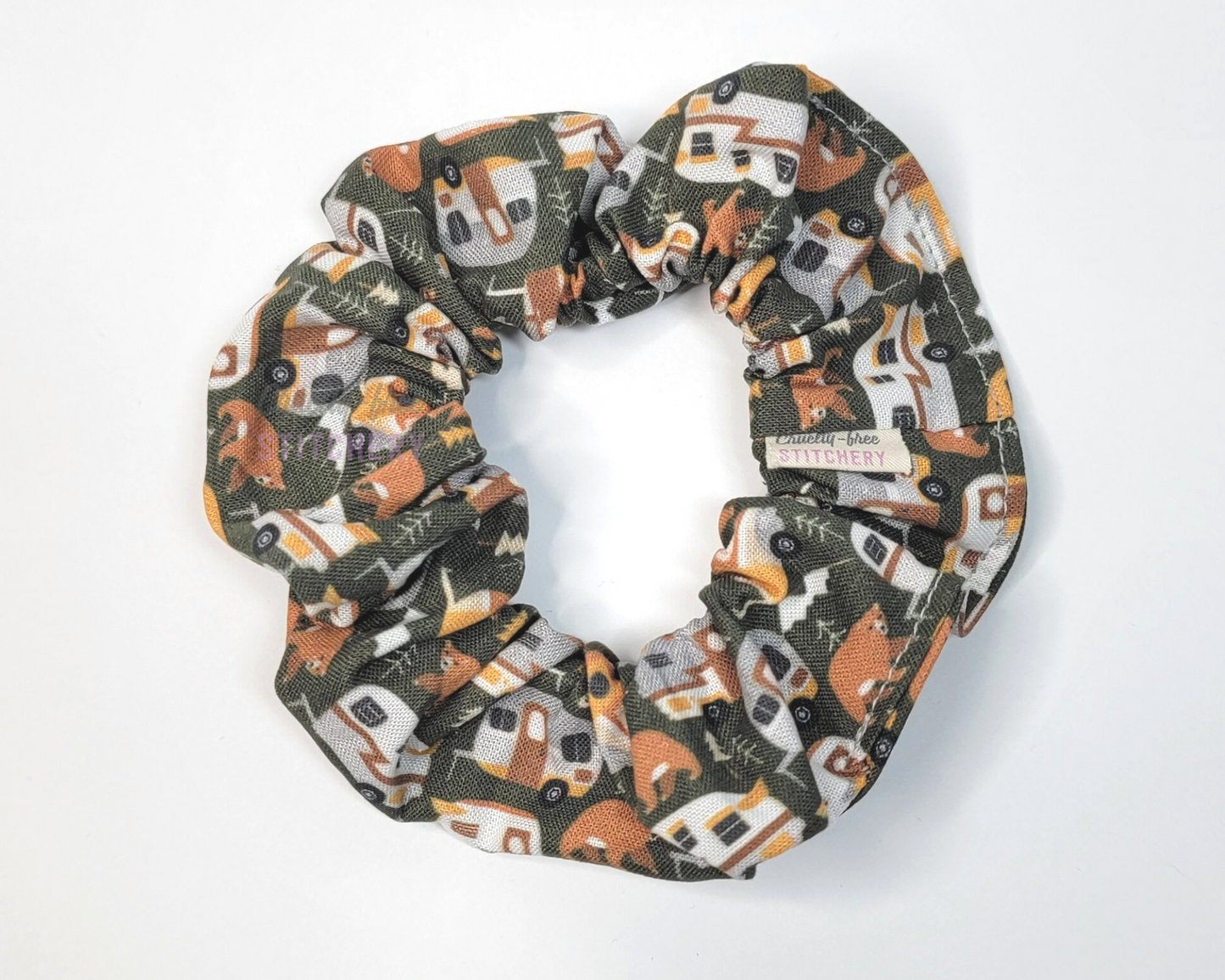 Dark green with vintage style campers and bears print scrunchie.