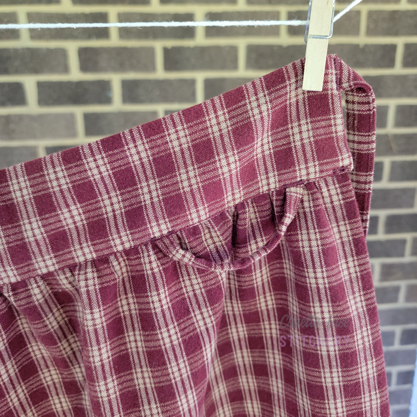 (SOLD) Half Apron - Red Plaid with Bee Pocket - v2