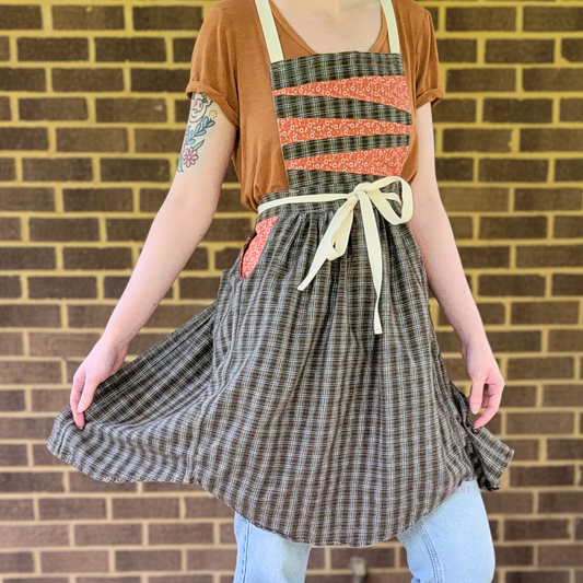 Olive Plaid Pit Pocket Pinafore Apron (S-L)