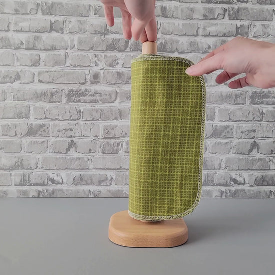 Unrolling a Green Kitchen Plaid NonPaper Towel