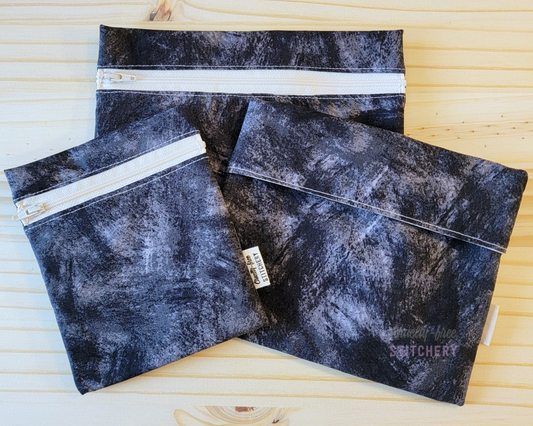 Black and Gray Grunge Reusable Snack Bag