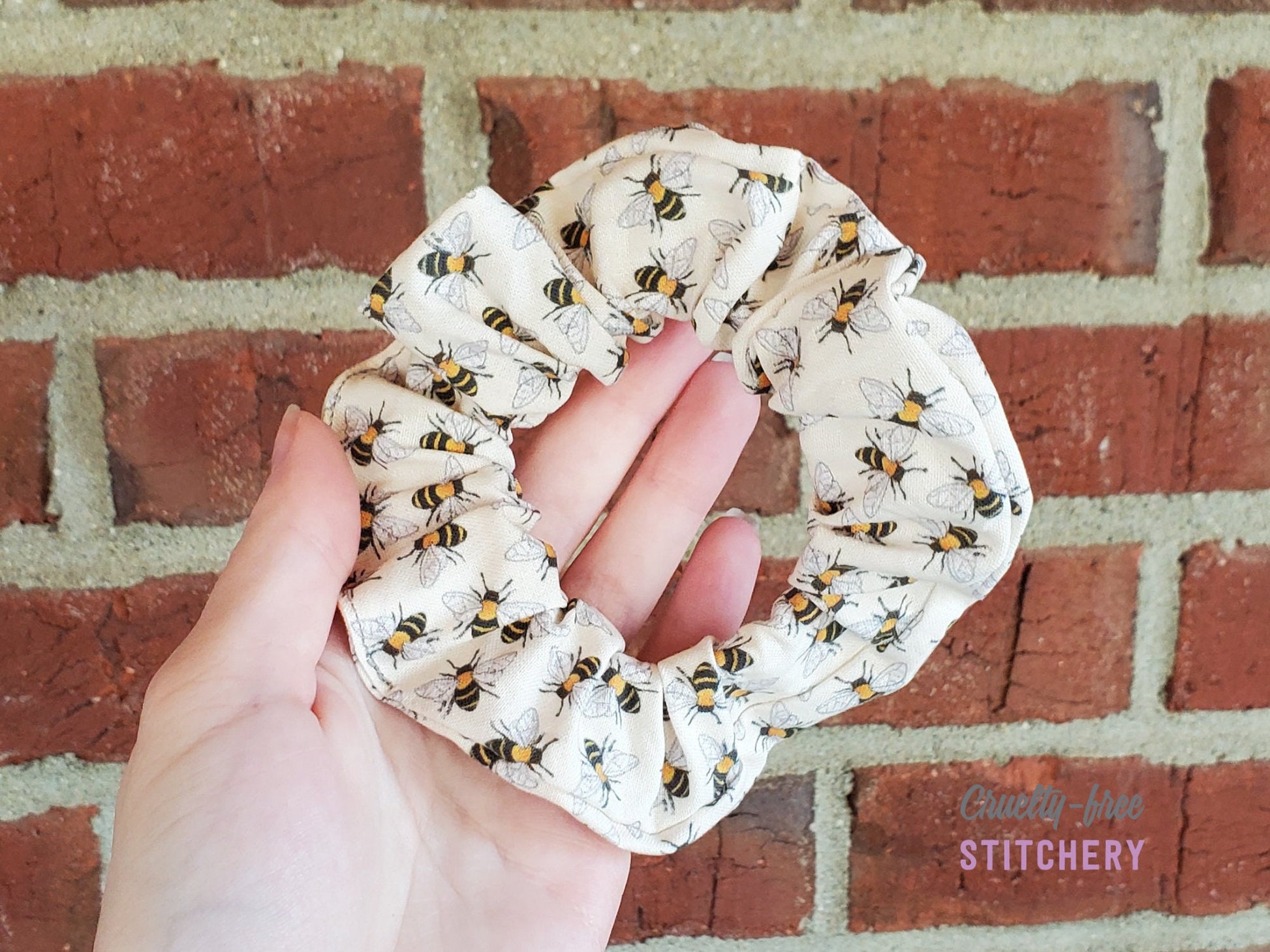 Light yellow with tiny bees print scrunchie.